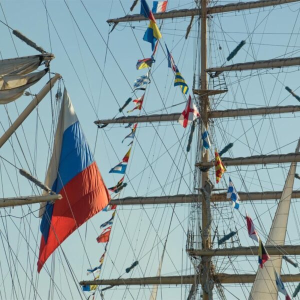 Signal-Flags-and-Russian-Flag-on-Ship